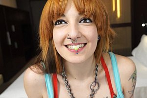 美女全裸无马赛克保