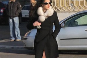 中国少妇按摩黄色电影